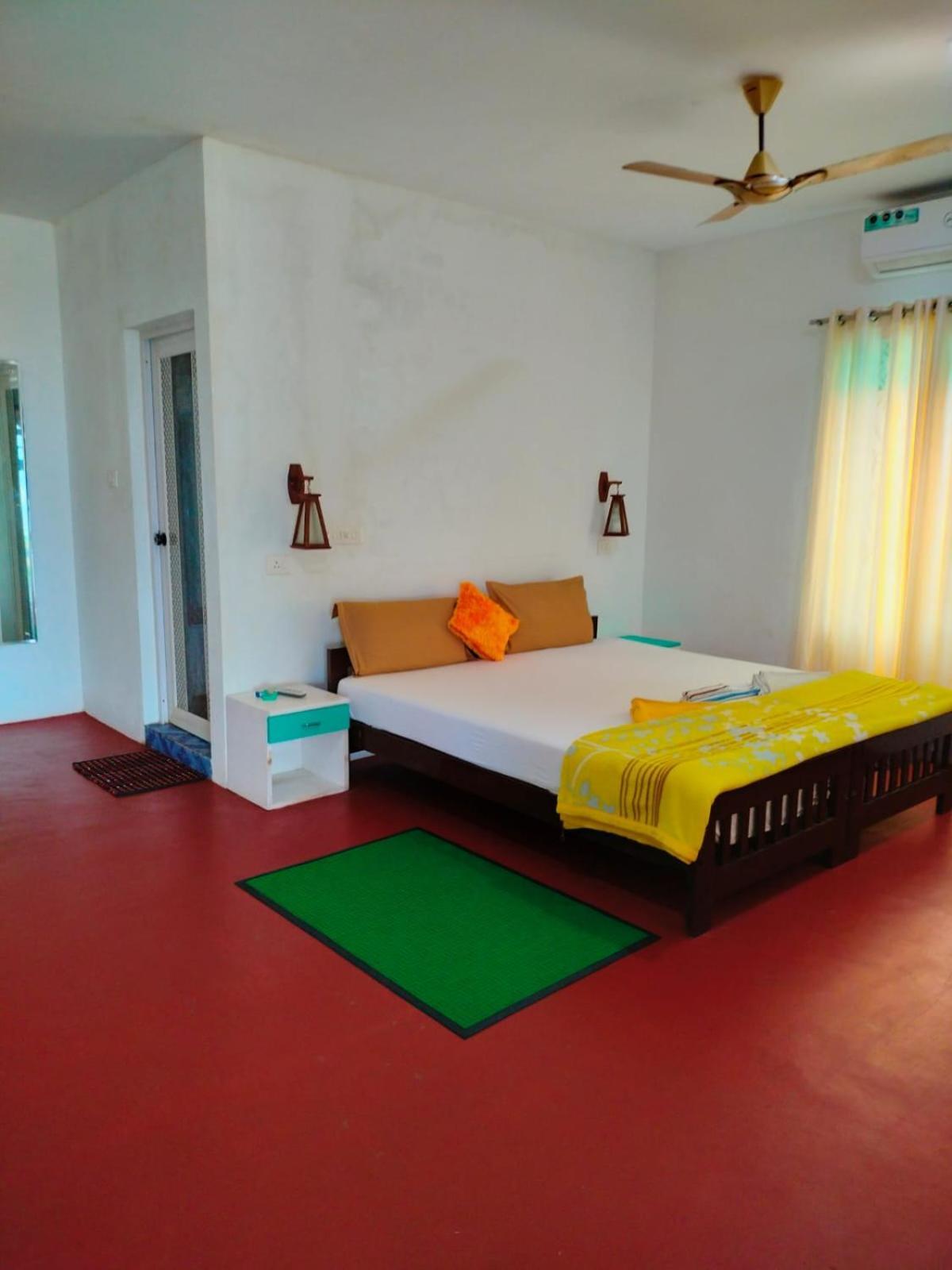 Homestay Marari Praise Beachfront