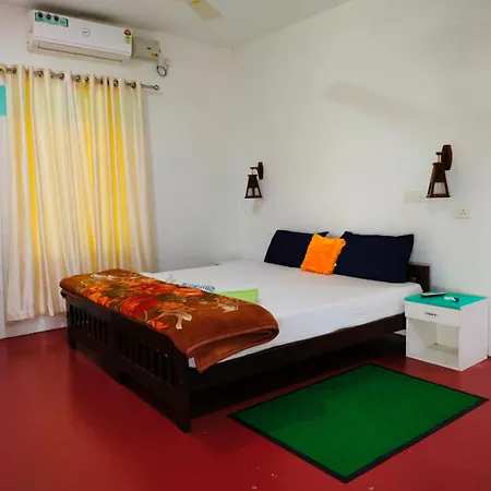 Marari Praise Beachfront Homestay Mararikulam Exterior photo